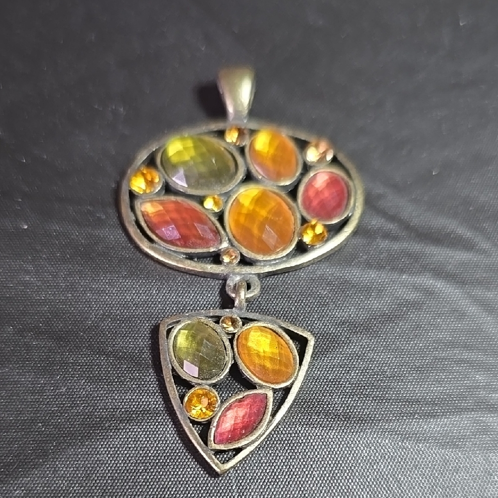 Elegant Multicolor Pendant Necklace